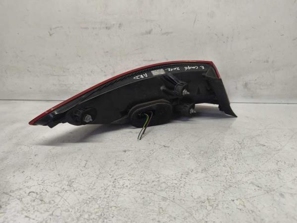 FEU ARRIERE DROIT MERCEDES E CLASSE COUPE C207 2009-04/2013 - Vue 2